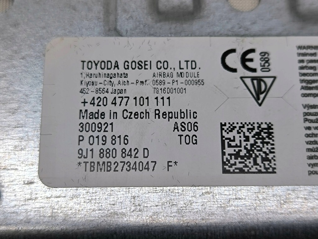 фото №7, Porsche taycan 9j1 права сторона подушка повітряна подушка безпеки захисна коліна