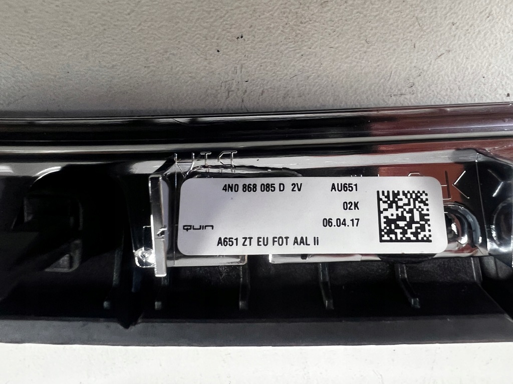 фото №9, Декоры накладки декоративные дверь audi a8 s8 d5 4n drewno 4n0867085 2ve ambiente