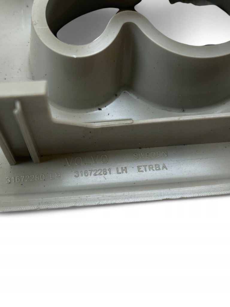 фото №7, Volvo xc90 пластиковый элементы потолочный