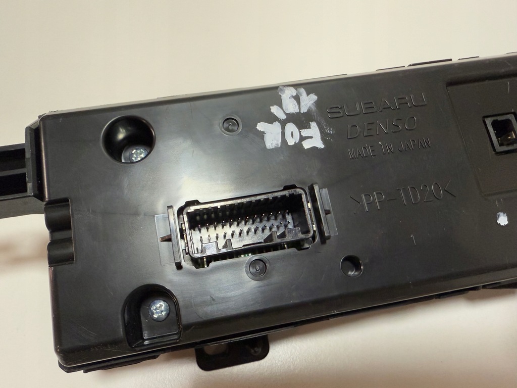 фото №9, Subaru forester v 19-24 панель дисплей консоли приборная панель