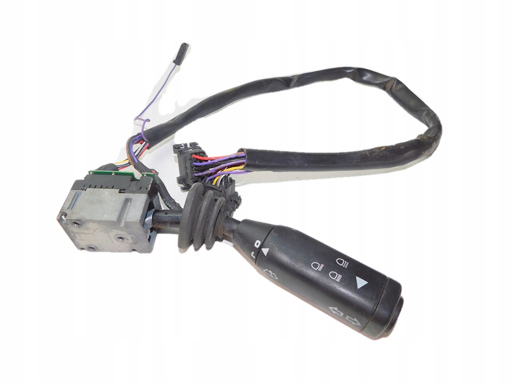 фото №1, Man 15.225 2001r переключатель комбинированный