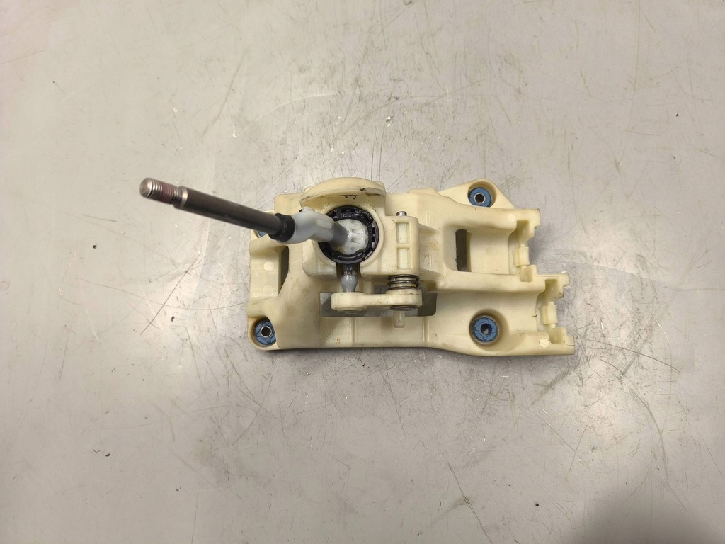 фото №1, Домкрат переключения передач hyundai i30 ii 1.6 gdi