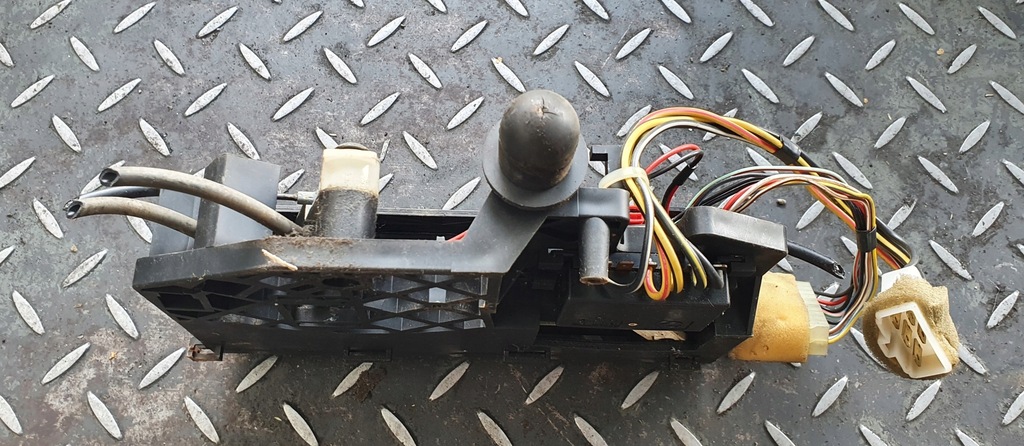 фото №3, Панель обдув subaru legacy i