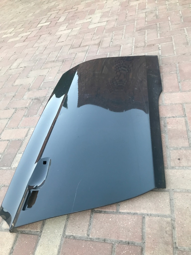 фото №2, Двері обшивка правий перед bmw i3