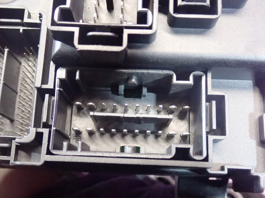 фото №5, Opel corsa d 06-11 коробка предохранителей 13265077