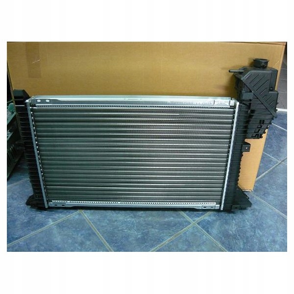 Купить Радиатор воды mercedes sprinter 2.9 tdi 95- 00