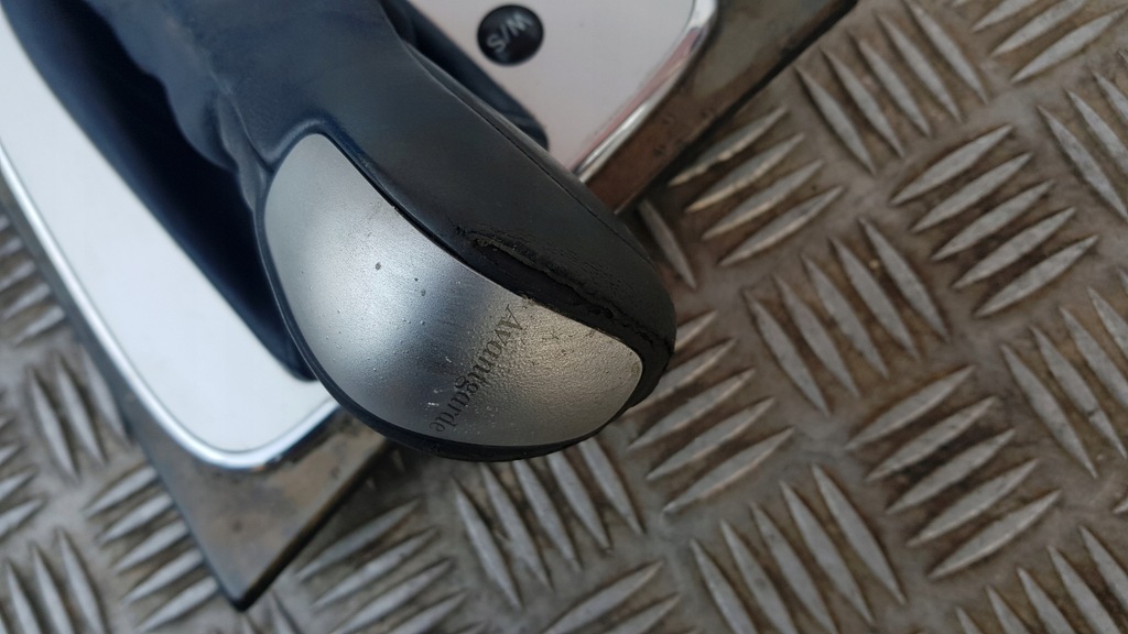 фото №9, Mercedes w211 чехол dekor кожаный автоматическая коробка передач avantgarde