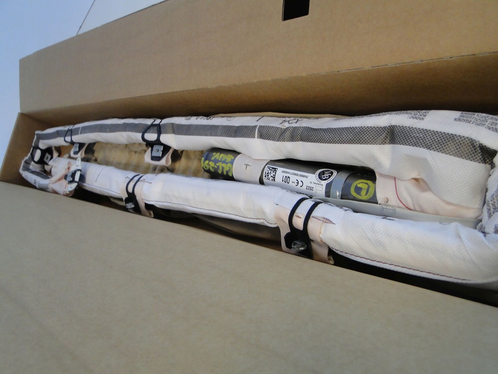 фото №5, Mercedes glc 254 x254 шторка безпеки повітряна ліва подушка безпеки ліва suv a2548600700