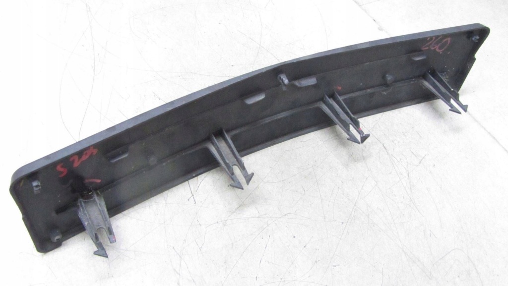 Mercedes w205 рамка кронштейн номерного знака перед a2058170178 Недорого