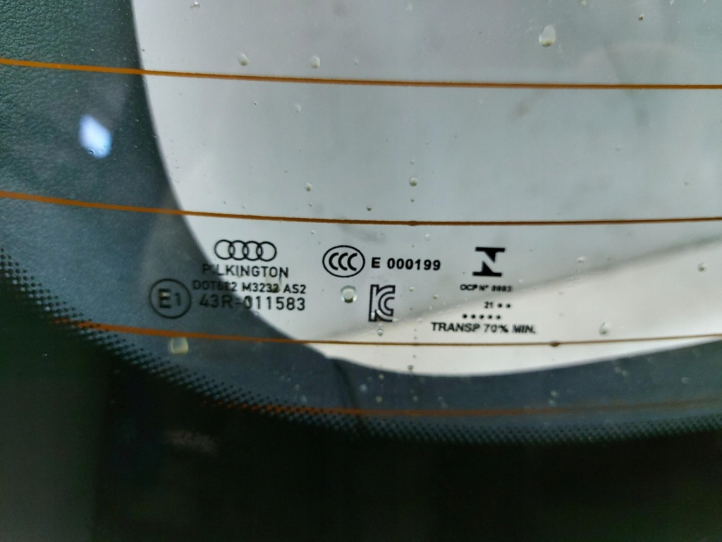 фото №5, Audi a3 8y4 hb 5d кришка багажника багажника комплектна лампи ly9c