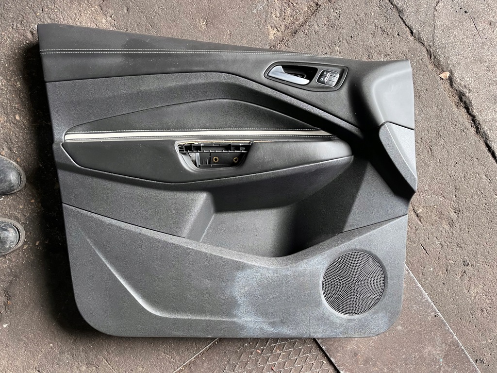 фото №1, 32 ford mondeo mk2 обшивка двері перед лівий