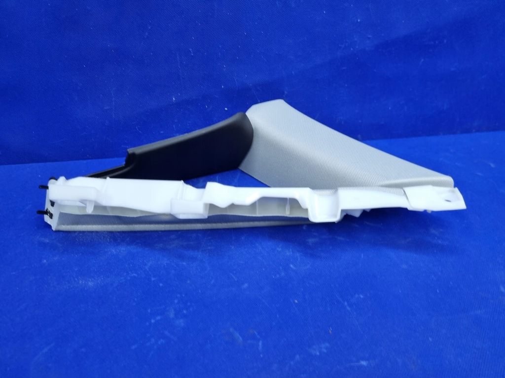 фото №6, Audi a5 8t защита обшивка правого стойка c оригинал 8t8867288