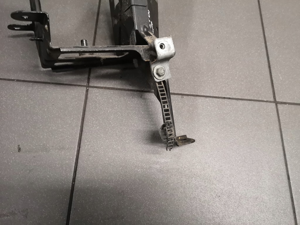 фото №6, Кронштейн насоса abs audi a6 c5 2.5 tdi 4b0614119t