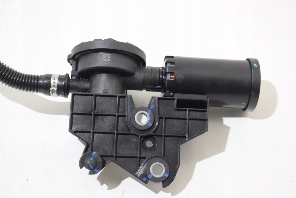 фото №7, Bmw x7 g07 шланг вентиляції бака пального модуль протікання