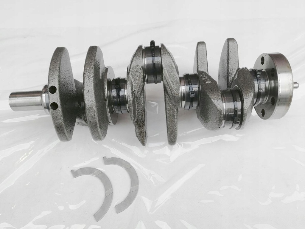 фото №1, Renault clio captur twingo 0,9tce wał коленчатый