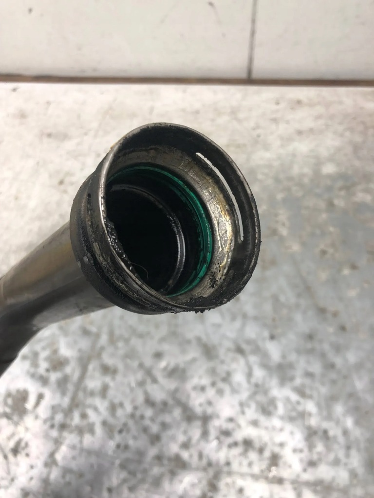 фото №3, Труба шланг интеркулер renault scenic iii 8200731430