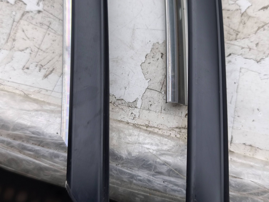 Toyota gt 86 2016 молдинг стекло купе с Разборки