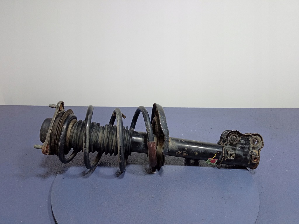 фото №1, Hyundai i40 1.7 crdi mcperson правий перед амортизатор