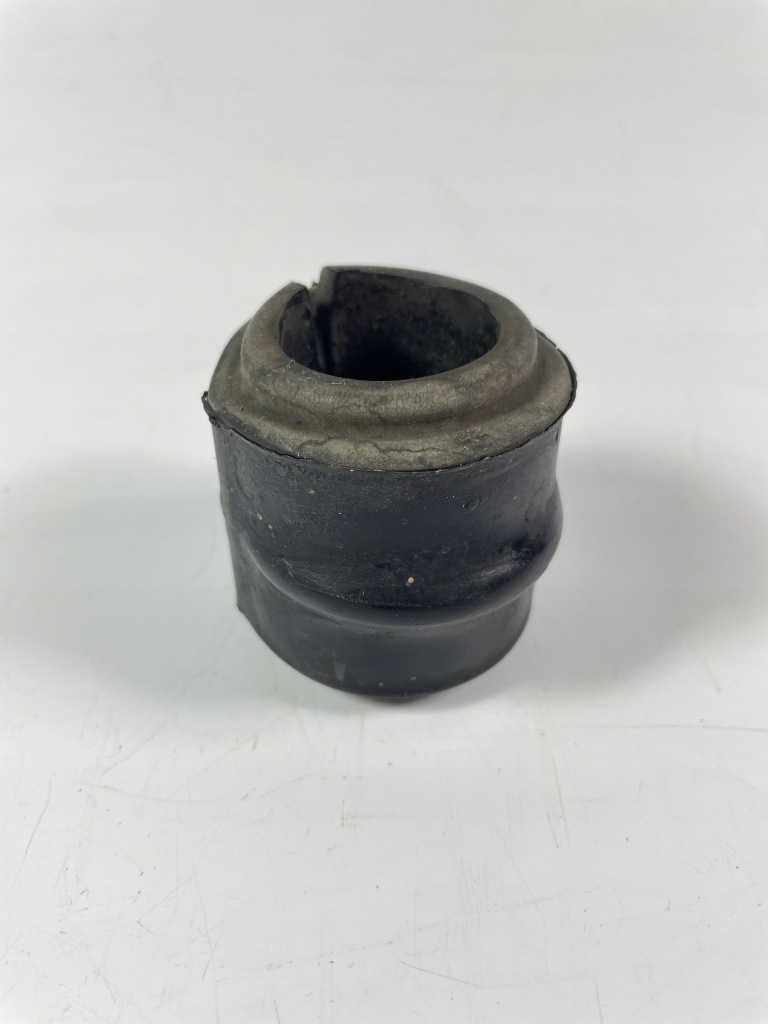 фото №1, Dodge charger challenger гумовий елемент тяга стабілізатора