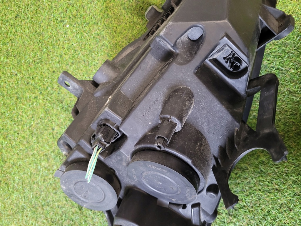 фото №12, Лампа правая peugeot partner фара правый