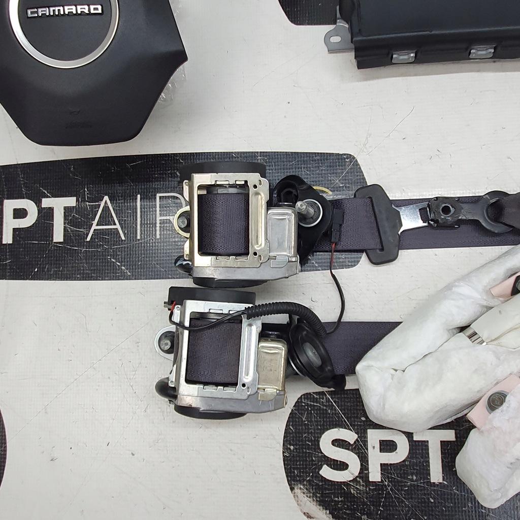 фото №9, Camaro панель приладів консоль подушки безпеки ремені подушка безпеки