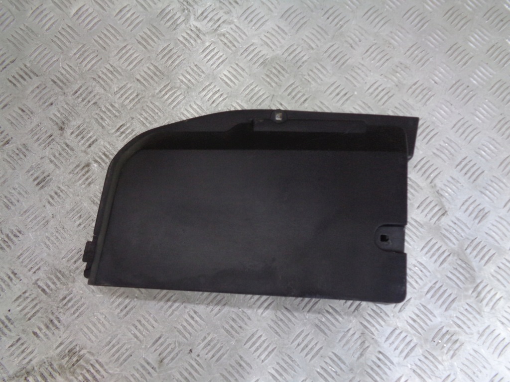 Купить Накладка аккумулятор 8200286107 renault laguna 2 рестайлинг  hb 05-