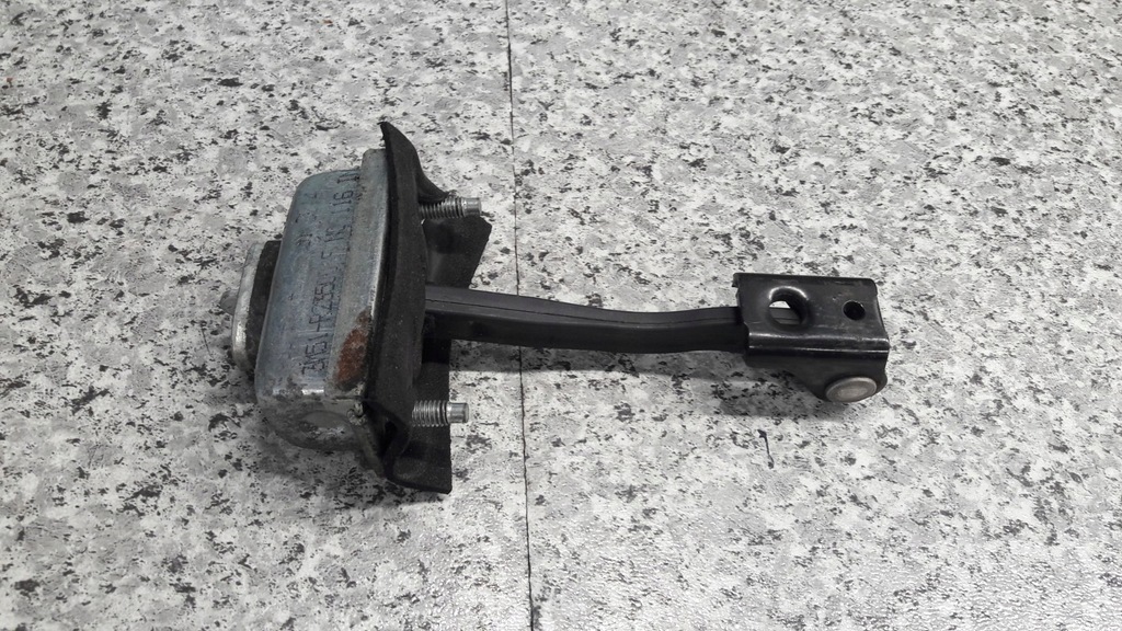 фото №1, 3m51-r23500af ограничитель дверь перед lub задняя focu