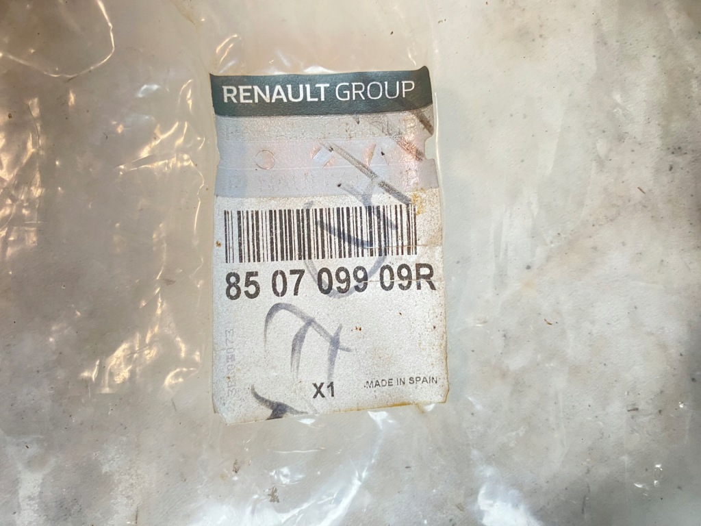 фото №5, Молдинг решітка бампера задня renault megane 4 iv gt line