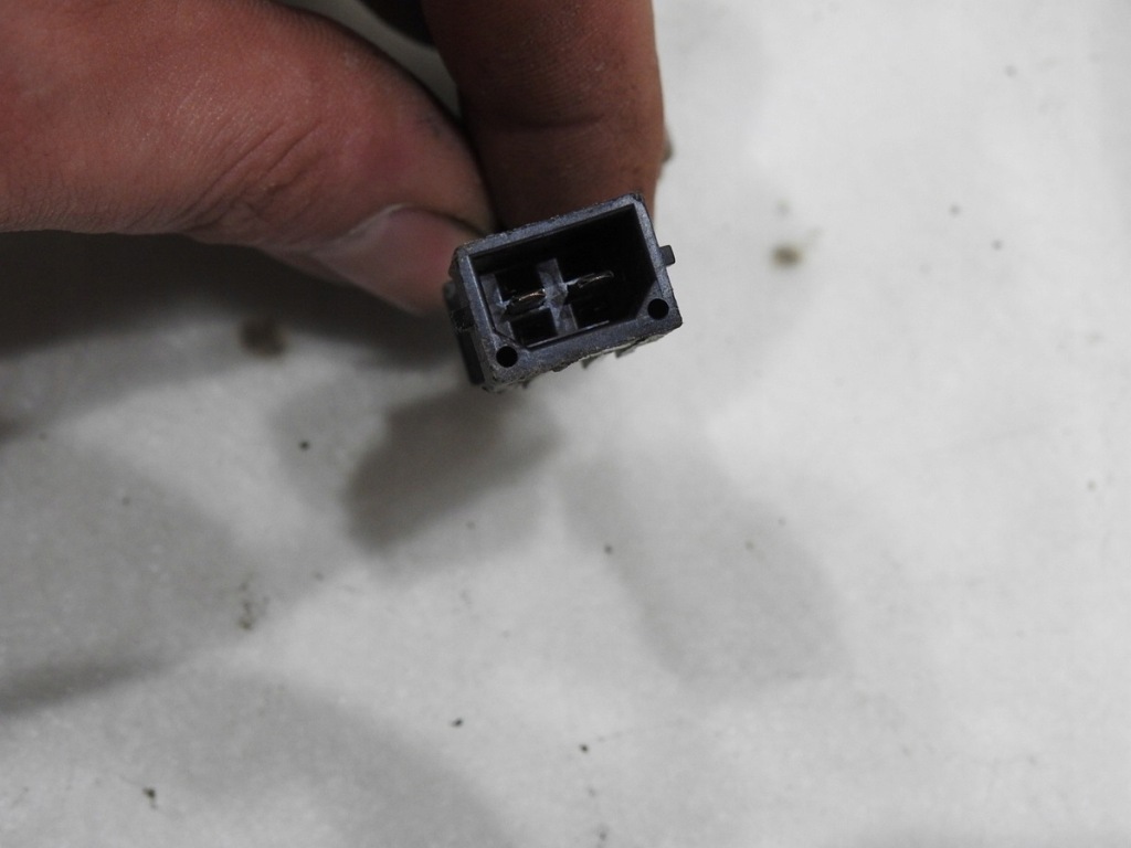 Ступиця поворотний кулак праві задній з abs a4 b7 2.0 tdi Київ