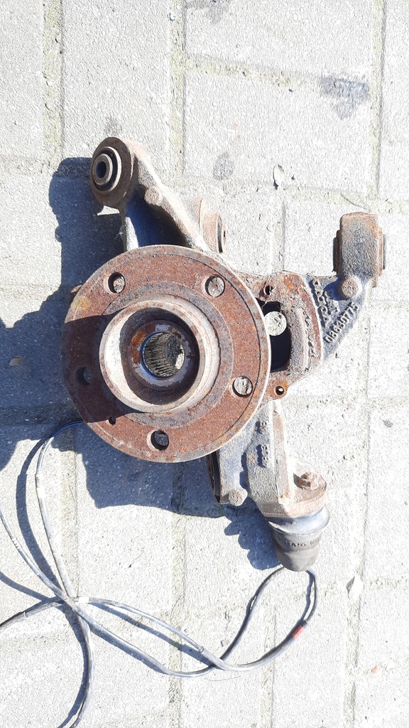 фото №2, Ступица колеса задняя левая volvo xc90 02-14r