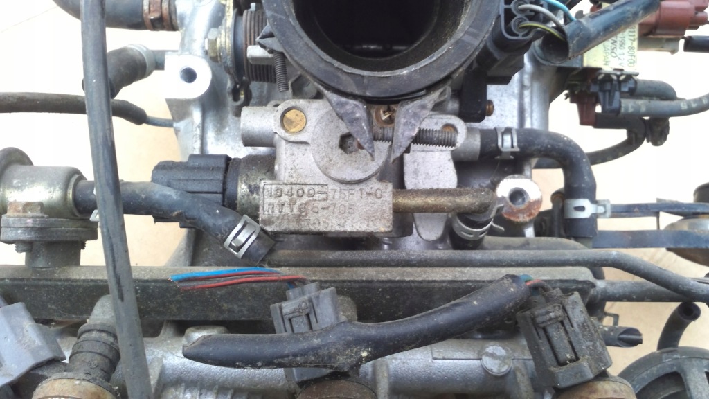 фото №2, Suzuki wagon r+ колектор форсунки дросельна заслінка kpl.