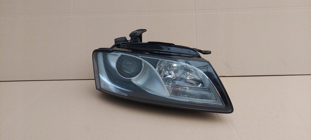 фото №1, Лампа правый перед audi a5 8t 07-12