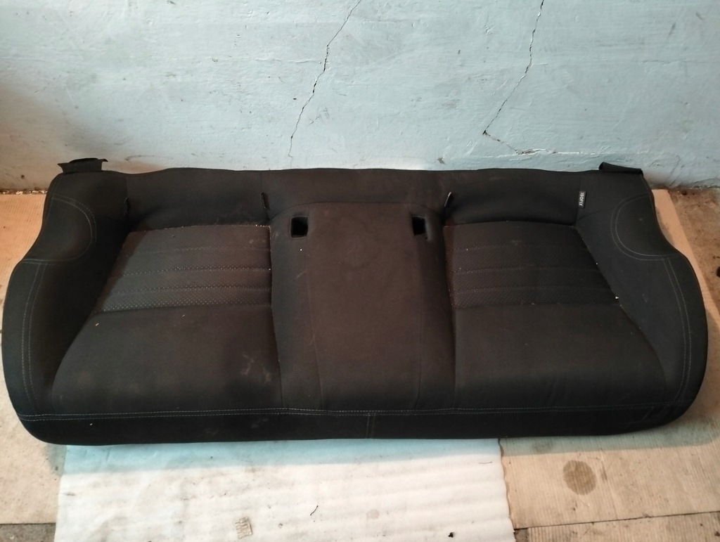 фото №11, Заднє сидіння задня renault laguna iii coupe europa