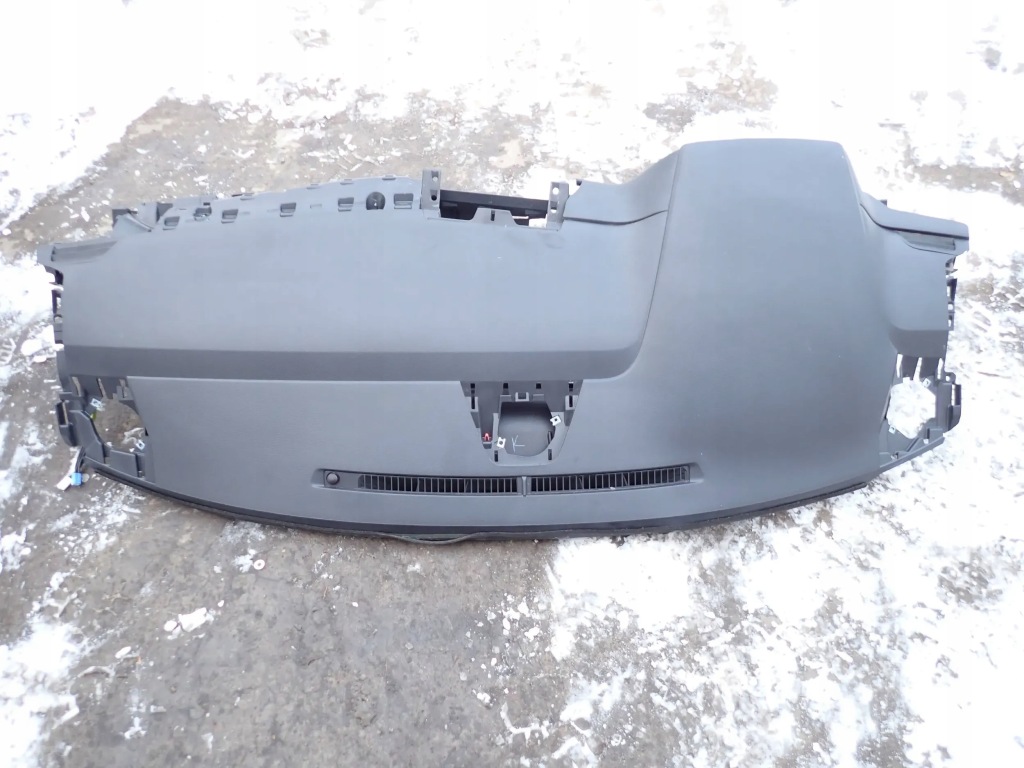 фото №1, Панель приладів панель приладів toyota sienna 2021