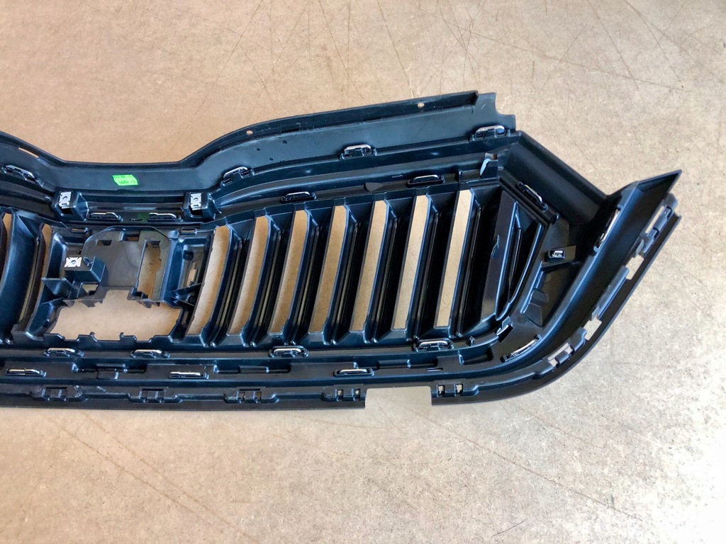 фото №14, Skoda octavia iv решітка радіатора бампера радіатора хром