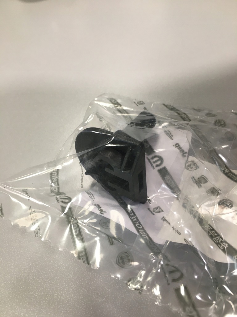 фото №3, Кронштейн радіатора alfa romeo 159