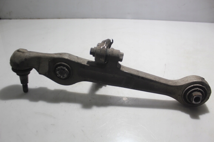 фото №1, Важіль правий передній нижній lexus is ii 220