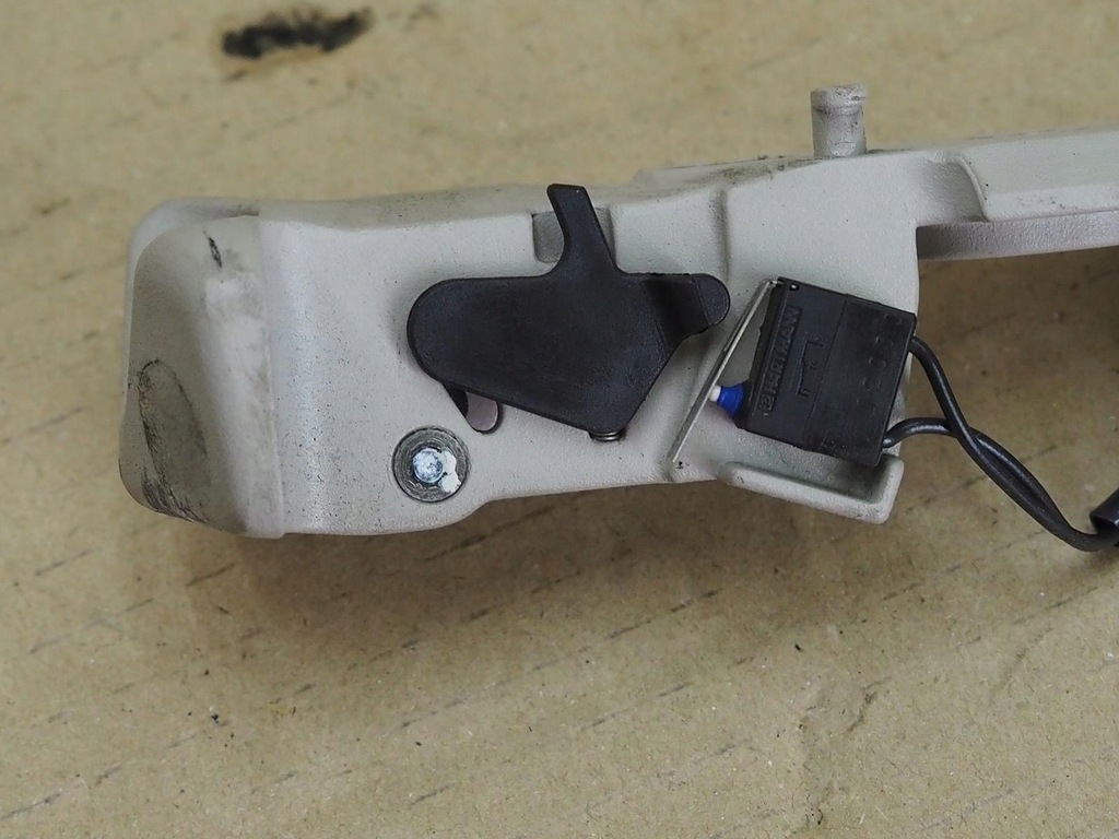 фото №12, Засувка датчик дах 9641108877 peugeot 206 cc