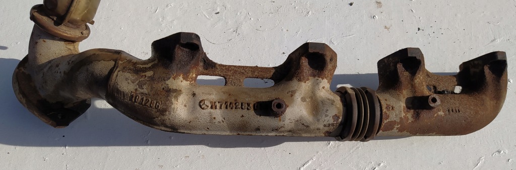 Купити Колектор випускний mercedes r107 w126 1171425302