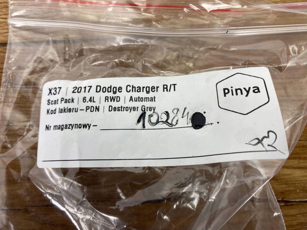 Кронштейн радиатора держатель dodge charger challenger 2015+ Цена