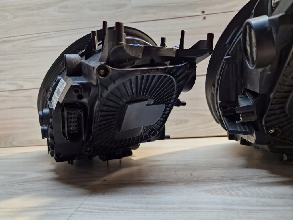 Porsche 991 рестайлинг  фары перед full led чёрные Доставка