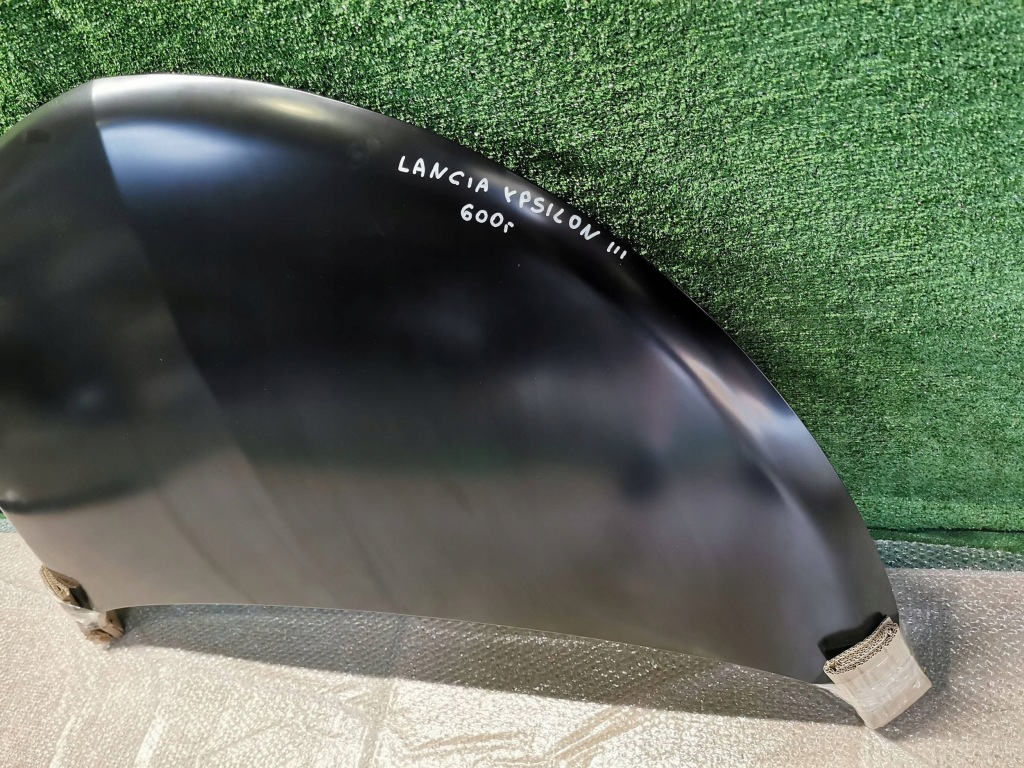 Lancia ypsilon 3 11-24 капот крышка двигателя новая 0051835535 в Украине