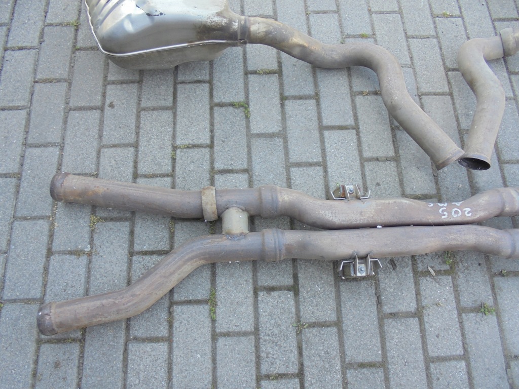 Mercedes c klasa w 205 универсал 6,3 amg гаситель kompletny выхлоп в Украине