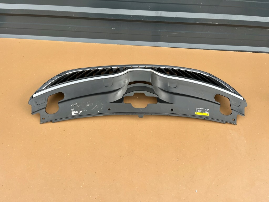 фото №8, Skoda rapid 5ja 12-17 решётка радиатора решётка радиатора радиатора перед