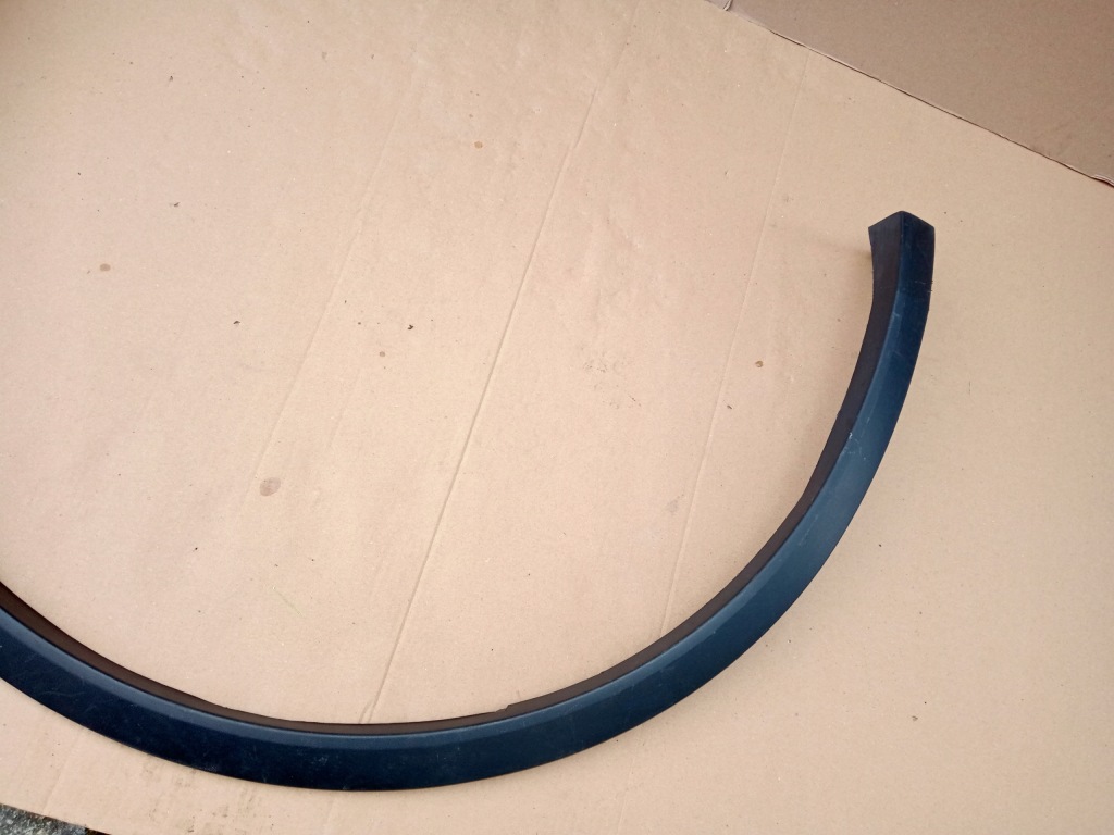 фото №6, Vw tiguan r-line ліва молдинг крила перед