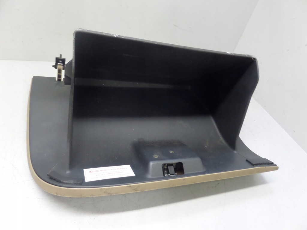 фото №9, Бардачок пассажира suzuki liana 01-04 bananowy