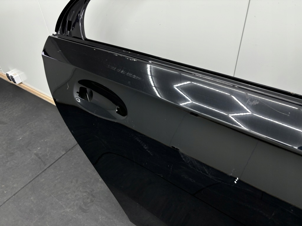 Mercedes a-klasa w177 177 sedan двері праве задній задні Доставка
