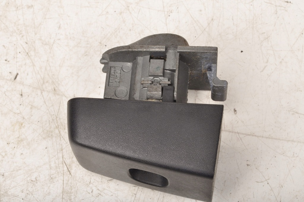 фото №3, Land rover defender l663 ручка двері правий перед