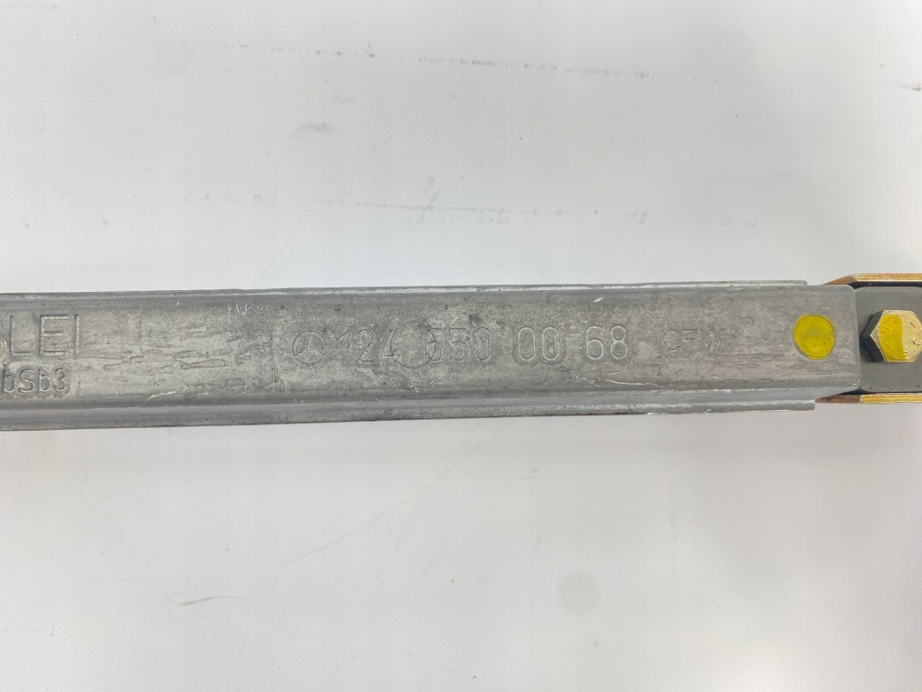 Амортизатор колебаний mercedes w124 кабриолет  a124 1246500068 оригинал Цена