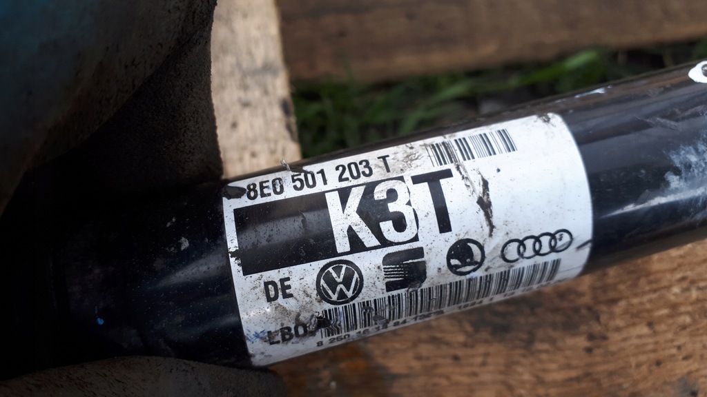 фото №12, Rs4 b7 приводной вал левая левый задняя 8e0501203t 4.2 v8